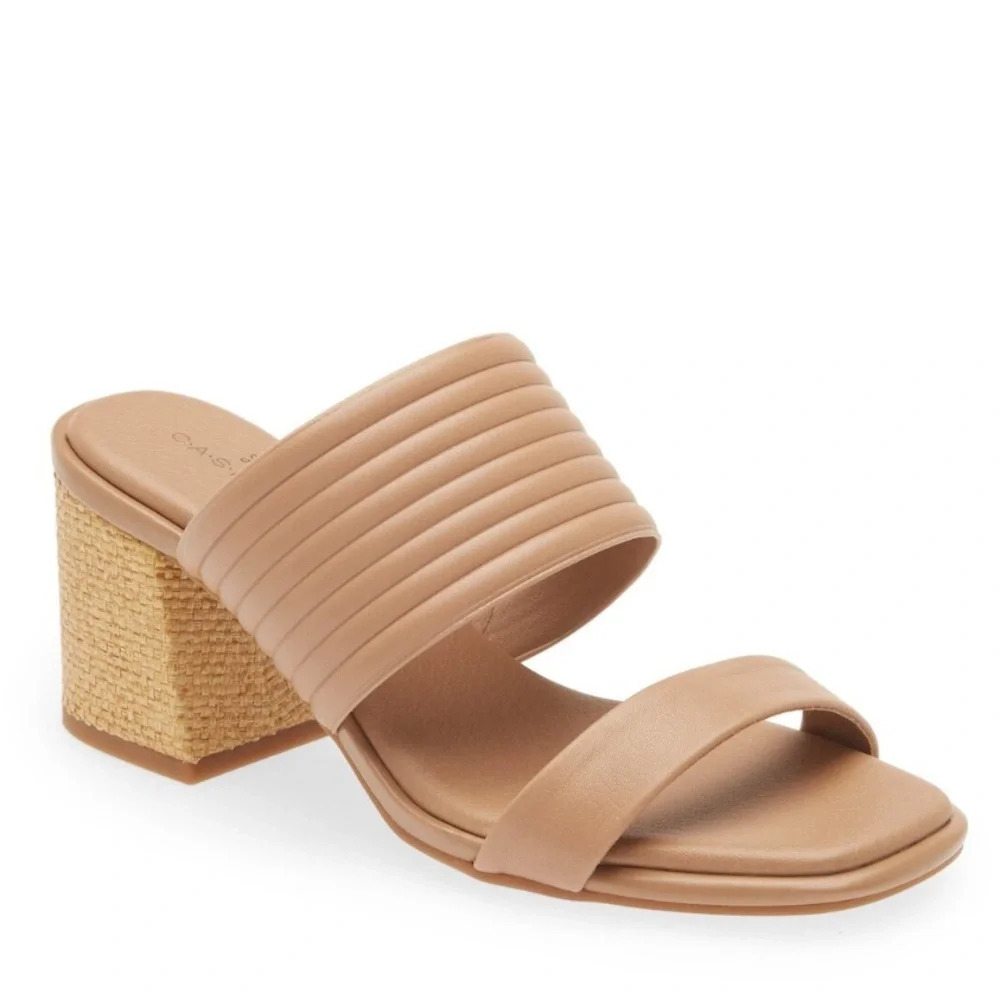 Caslon Lamina Sandal in Tan Size:10
